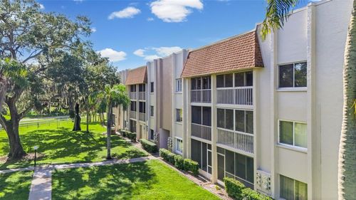 383e-1310 Glen Oaks Dr E, SARASOTA, FL, 34232-1135 | Card Image