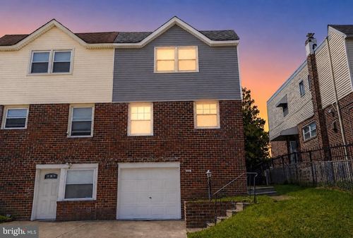 2536 Maxwell St, PHILADELPHIA, PA, 19152-1410 | Card Image