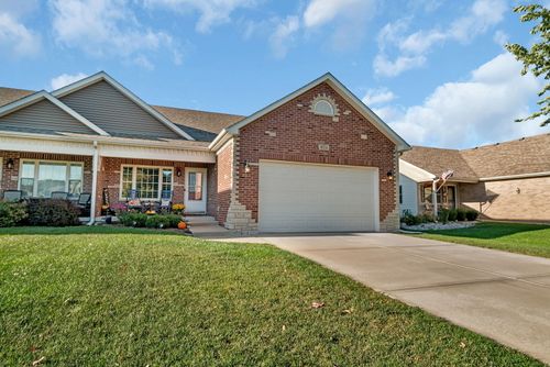 921 Casey Dr, Minooka, IL, 60447-9035 | Card Image