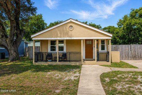 1611 Cincinnati Ave, Panama City, FL, 32401-1227 | Card Image