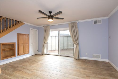 apt-13-2500 Steck Ave, Austin, TX, 78757-8101 | Card Image