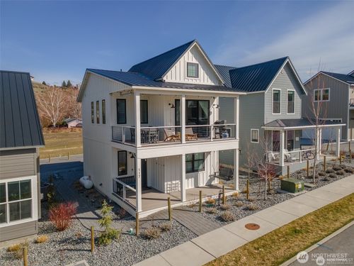 117 Bluebell Ln, Chelan, WA, 98816 | Card Image