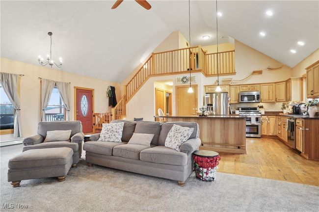 2040 Swartz Rd, House other with 3 bedrooms, 3 bathrooms and null parking in Mogadore OH | Image 11