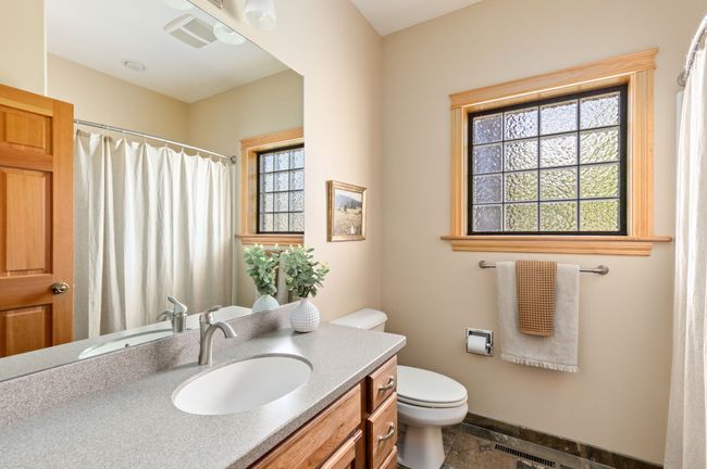 Main Level Bathroom #2 | Image 39