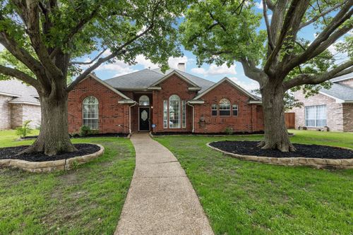 923 Sycamore Creek Rd, Allen, TX, 75002-2320 | Card Image
