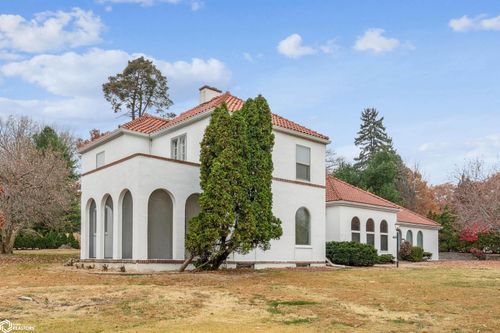 11 Cascade Ter, Burlington, IA, 52601-6517 | Card Image