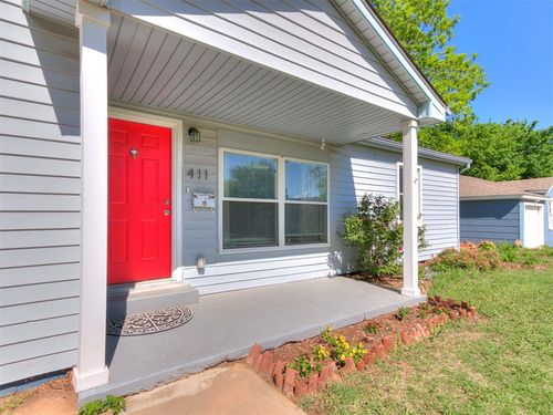 411 Russell Drive, Midwest City, OK, 73110 | Card Image