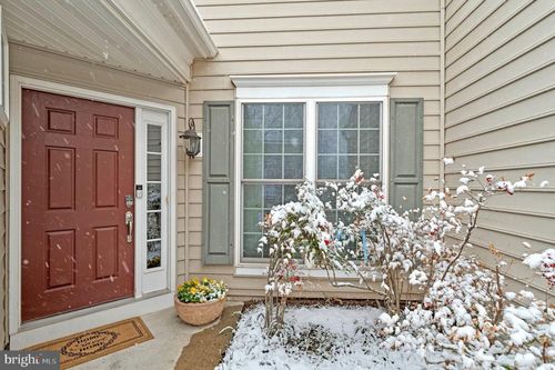 44442 Oakmont Manor Sq, ASHBURN, VA, 20147-3824 | Card Image