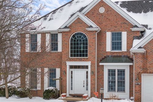 2 Rosewood Ct, Paris, IL, 61944-1996 | Card Image