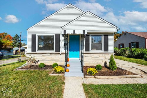 5338 E 19th Pl, Indianapolis, IN, 46218-4811 | Card Image