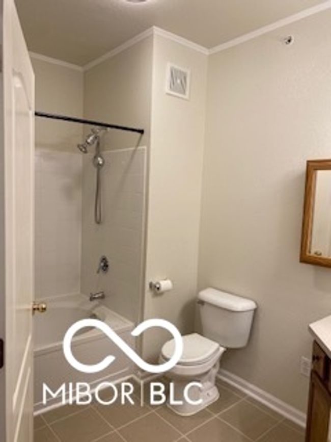 APT-2C - 12820 University Cres, Condo with 3 bedrooms, 2 bathrooms and null parking in Carmel IN | Image 19