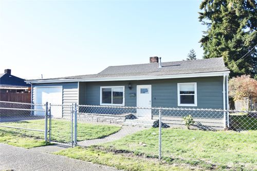 17333 33rd Avenue S, SeaTac, WA, 98188 | Card Image