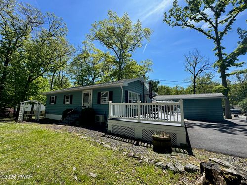 13 Oak Dr, Lakeville, PA, 18438-6792 | Card Image
