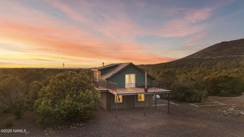 9042 N Red Fox Lane, Williams, AZ, 86046 | Card Image