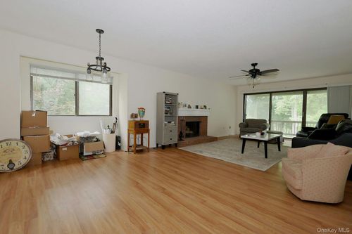 a-129 Heritage Hls, Somers, NY, 10589-1322 | Card Image