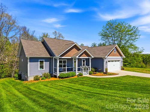 144 Hidden Knoll Dr, Hendersonville, NC, 28792-0030 | Card Image