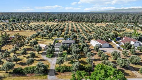 16325 Tacoma Ln, Anderson, CA, 96007-9257 | Card Image