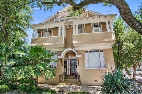 2b-4600 S Carrollton Ave, New Orleans, LA, 70119-8000 | Card Image