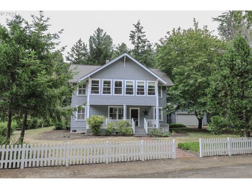 22441 N Umpqua Hwy, Glide, OR, 97443-9742 | Card Image