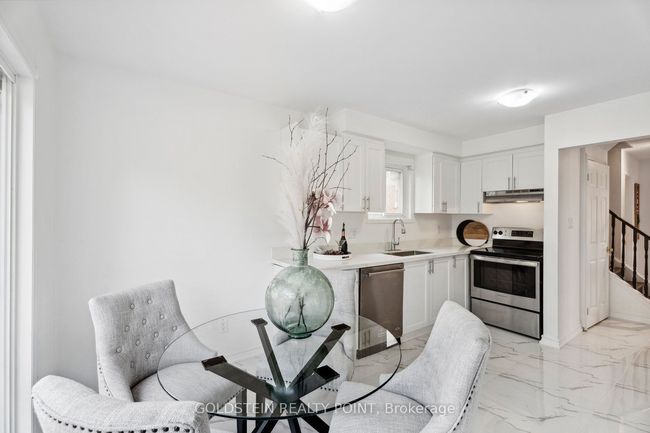 67 Hartrick Pl, House other with 4 bedrooms, 3 bathrooms and 3 parking in Whitby ON | Image 19