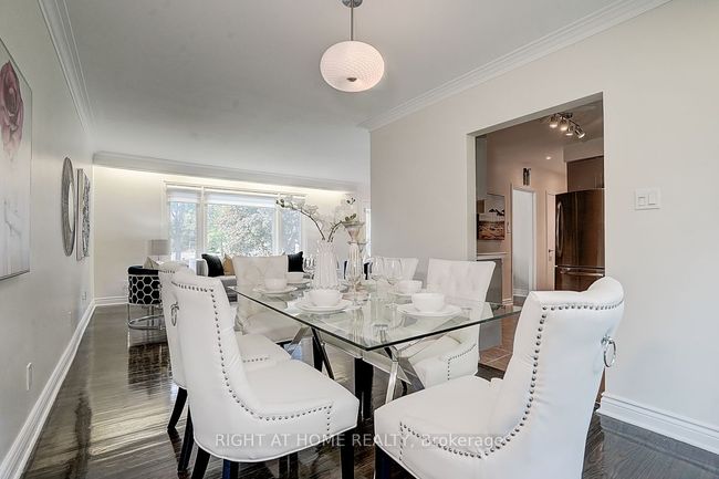 2 Citadel Dr, House other with 3 bedrooms, 2 bathrooms and 2 parking in Scarborough ON | Image 20