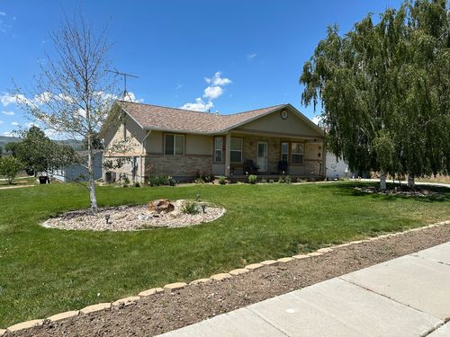 525 N 100 E, Fairview, UT, 84629-5627 | Card Image