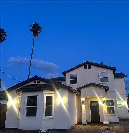 6597 Valaria Dr, Highland, CA, 92346-2303 | Card Image