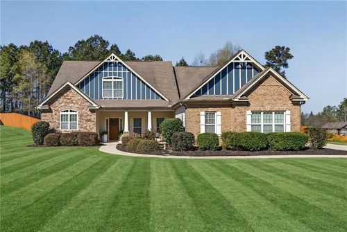 137 Caraway Rd, Locust Grove, GA, 30248-6618 | Card Image