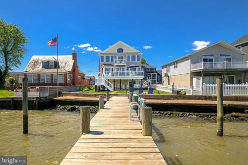 7112 River Drive Rd, Edgemere, MD, 21219-1134 | Card Image