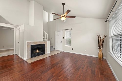 5664 Cedar Creek Dr, Benbrook, TX, 76109-5756 | Card Image
