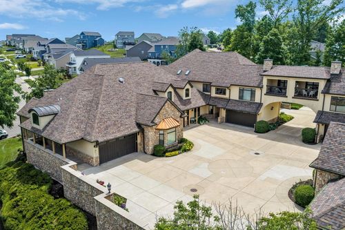 2-1800 La Salle Street, Lake Geneva, WI, 53147 | Card Image