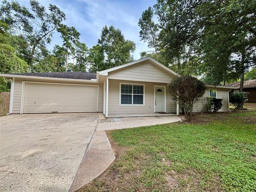 10642 Royal Pines Dr, Conroe, TX, 77303-2784 | Card Image