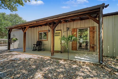655 Hobson Bend Rd, Weatherford, TX, 76088-5608 | Card Image