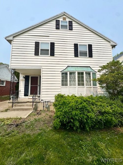 80 Capen Blvd, Amherst, NY, 14226-3011 | Card Image