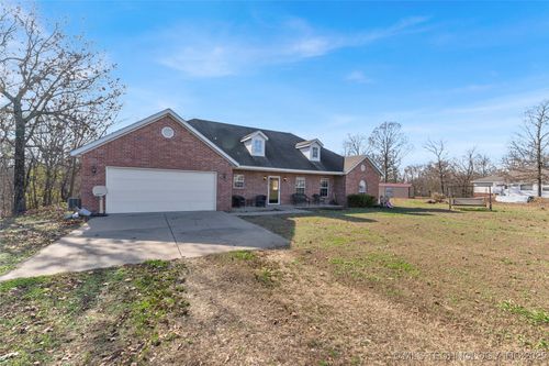 468086 E 648 Rd, Watts, OK, 74964-4602 | Card Image