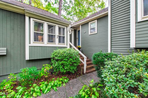 1717 Falls Church Rd, Raleigh, NC, 27609-3561 | Card Image