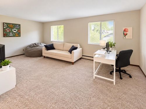 2118 Red Arrow Trail, Fitchburg, WI, 53711 | Card Image