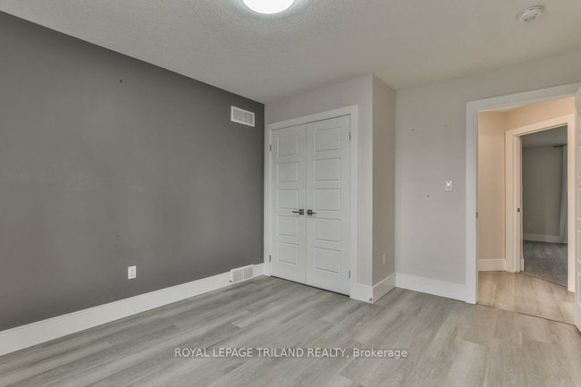 51 Elliot St, House other with 6 bedrooms, 3 bathrooms and 2 parking in Strathroy ON | Image 31