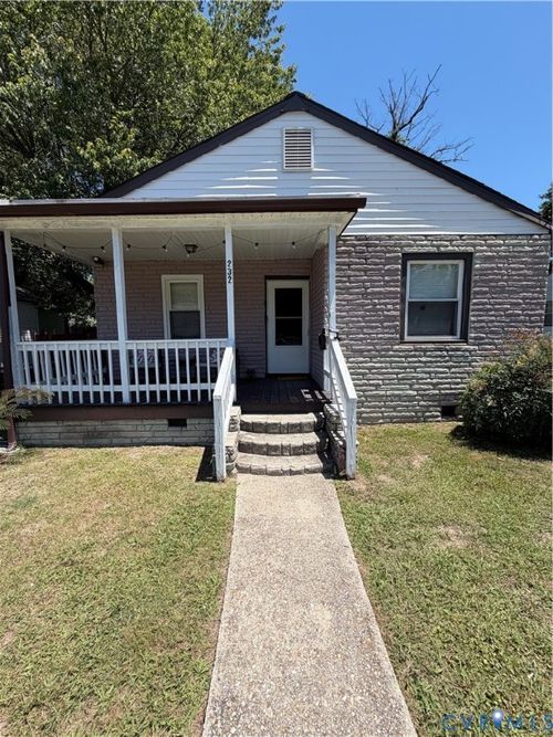 232 Clifton St, Hampton, VA, 23661-2818 | Card Image