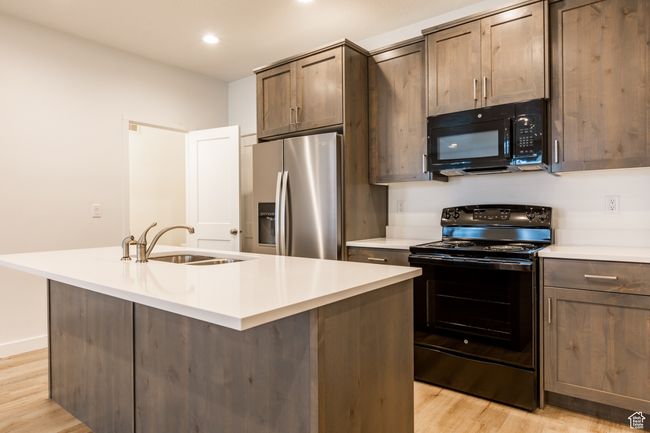 UNIT-17 - 520 S Orchard Dr, Townhouse with 4 bedrooms, 4 bathrooms and 2 parking in Bountiful UT | Image 9