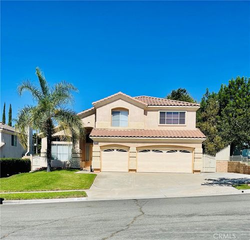 2371 Moonridge Cir, Corona, CA, 92879 | Card Image