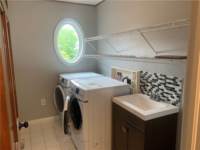 306 Marigold Drive, House other with 4 bedrooms, 3 bathrooms and 2 parking in Unity Twp PA | Image 19