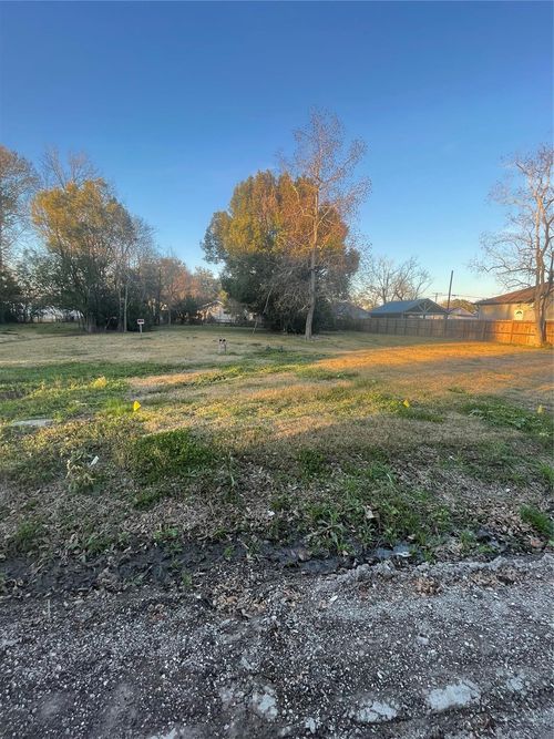 940 Church Street, Beaumont, TX, 77705 | Card Image