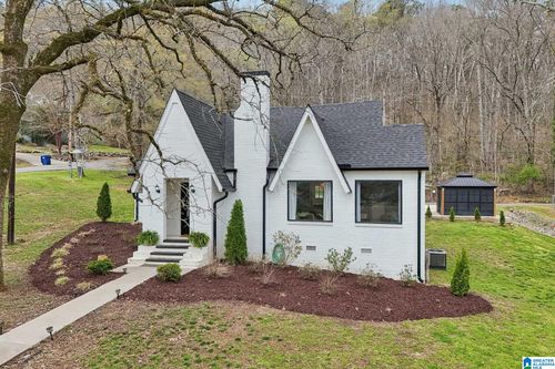 100 5th Ave E, ONEONTA, AL, 35121-1727 | Card Image