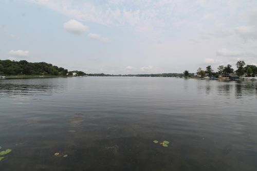 609 Valerie Ln, Twin Lakes, WI, 53181-9781 | Card Image