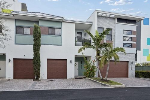 4373-4373 Nw 9th St, Plantation, FL, 33317-1525 | Card Image