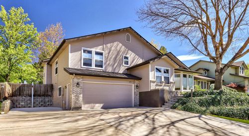 678 Stierman Way, Eagle, ID, 83616-5132 | Card Image