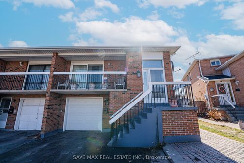 12 Histon Cres, Brampton, ON, L6V3R1 | Card Image