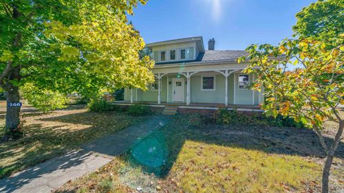 366 Main St, Middleton, NS, B0S1P0 | Card Image