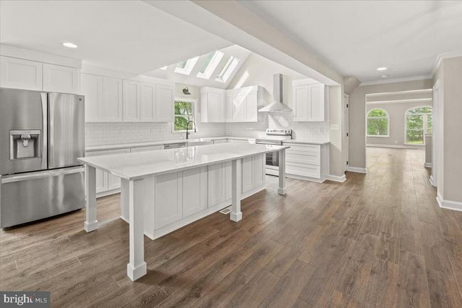 7746 - 7746 Emerson Burrier Rd, House other with 5 bedrooms, 4 bathrooms and null parking in Mount Airy MD | Image 16